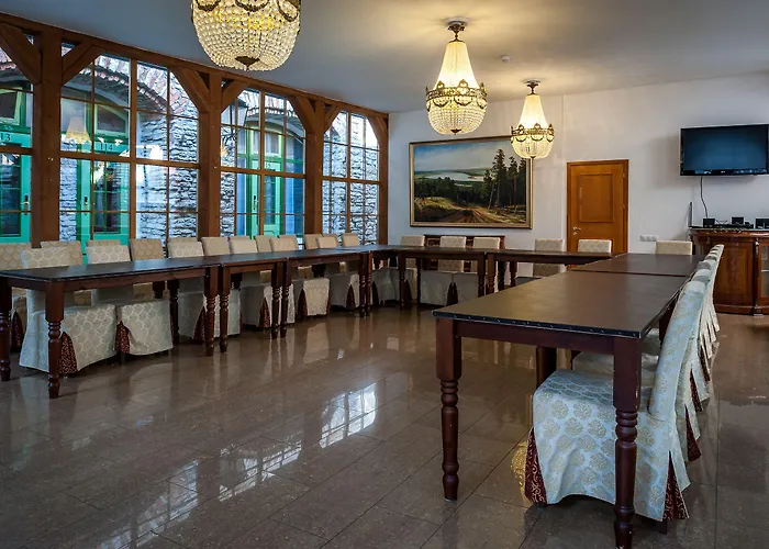 圣奥拉沃酒店 酒店 塔林